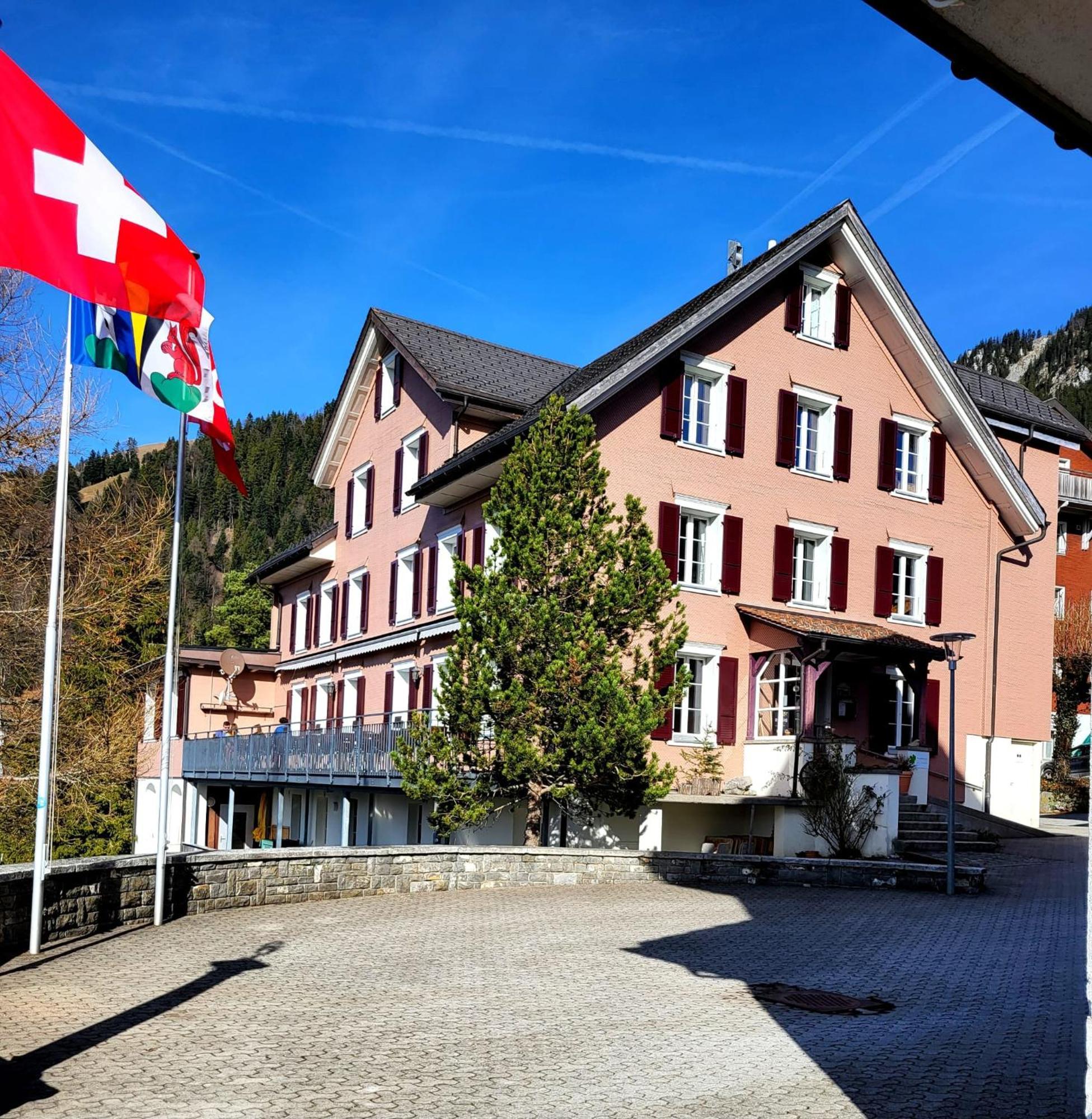 Отель Pilgerhaus Maria-Rickenbach - Anreise Nur Via Luftseilbahn Moeglich Dallenwil Экстерьер фото